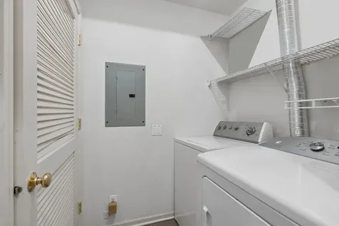 3845 North Ashland Avenue Chicago IL 60613