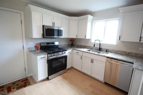 1851 Towhee Court Joliet IL 60435