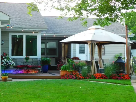 17 Willow Street Algonquin IL 60102