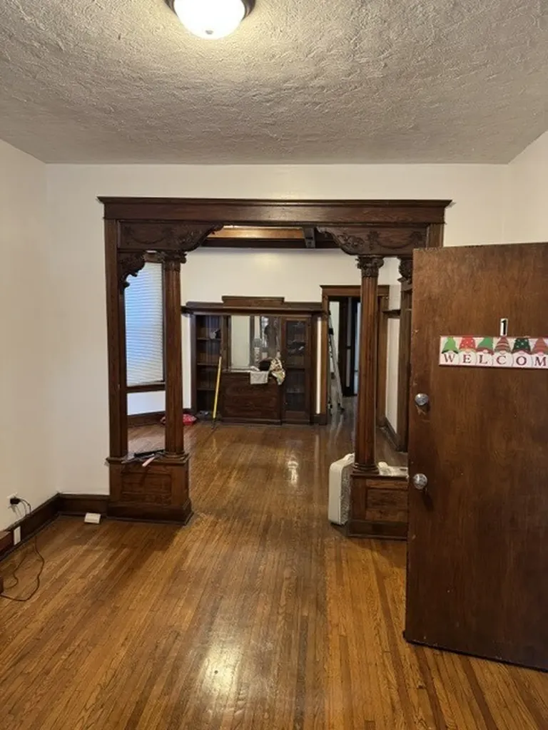 3919 West Monroe Street Chicago IL 60624