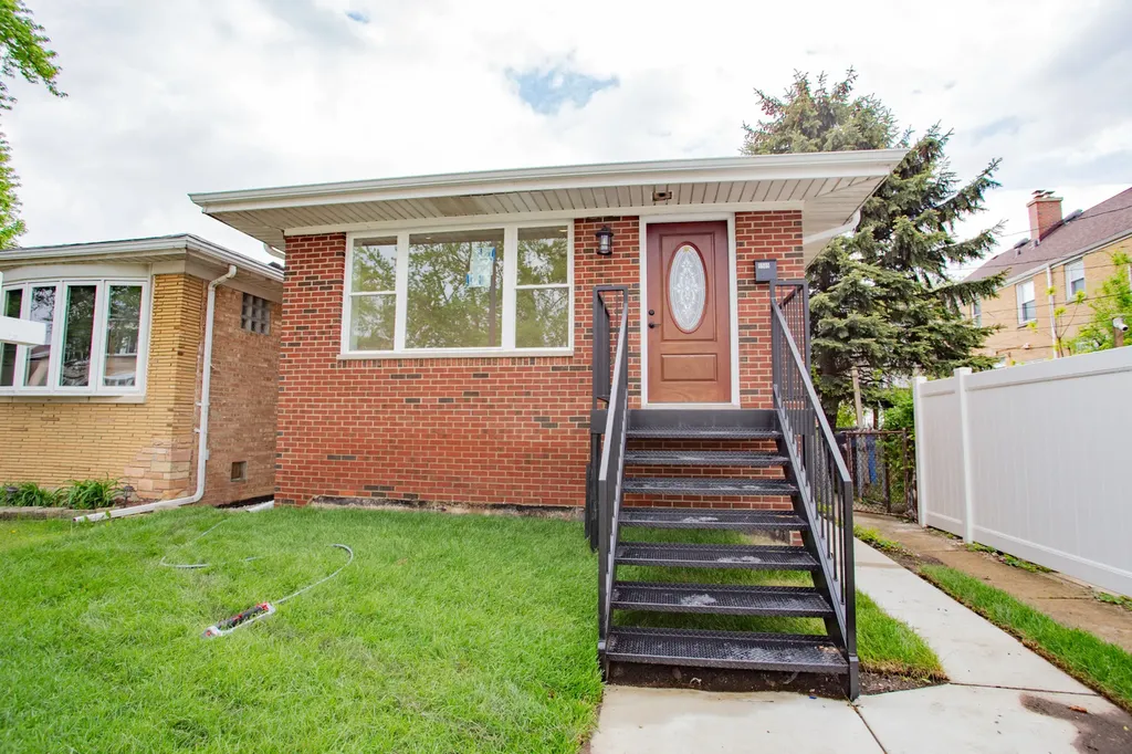 5509 North Central Avenue Chicago IL 60630
