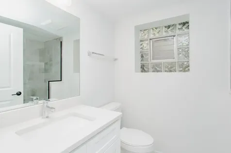 5509 North Central Avenue Chicago IL 60630