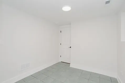 5509 North Central Avenue Chicago IL 60630