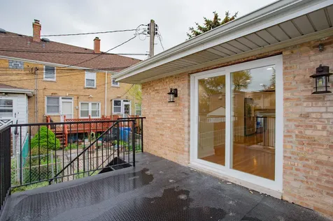 5509 North Central Avenue Chicago IL 60630