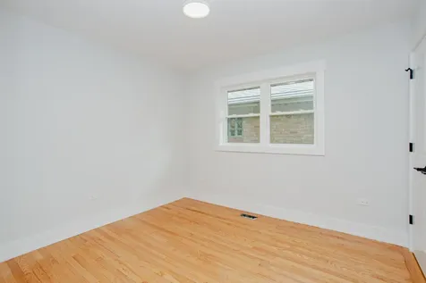 5509 North Central Avenue Chicago IL 60630