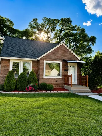 2842 Rhodes Avenue Melrose Park IL 60164