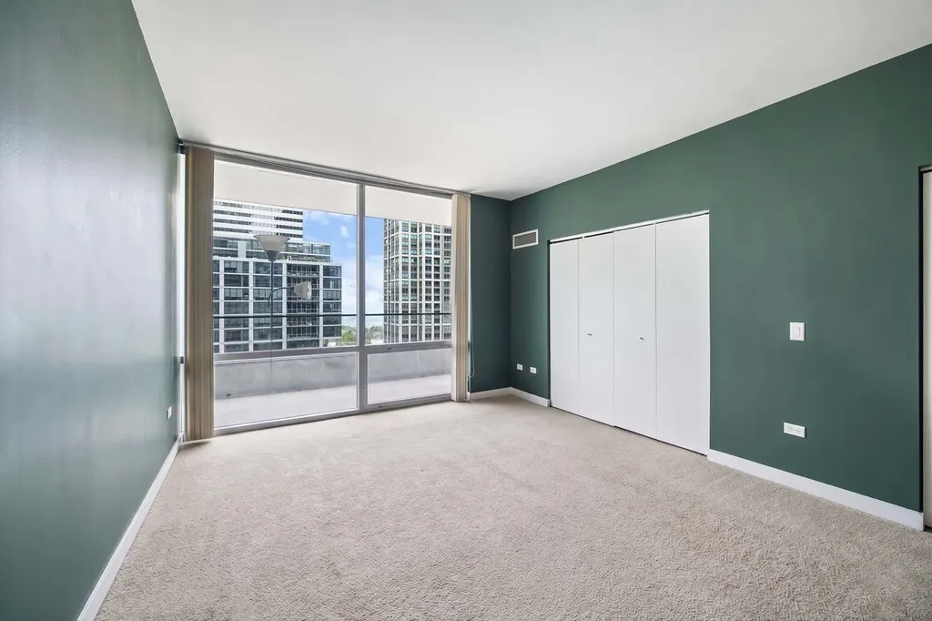 8 East Randolph Street Chicago IL 60601