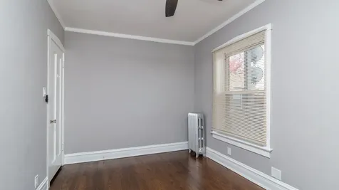 4004 North Avers Avenue Chicago IL 60618