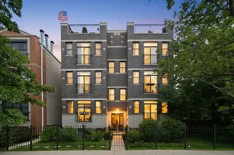 1109 West Cornelia Avenue Chicago IL 60657
