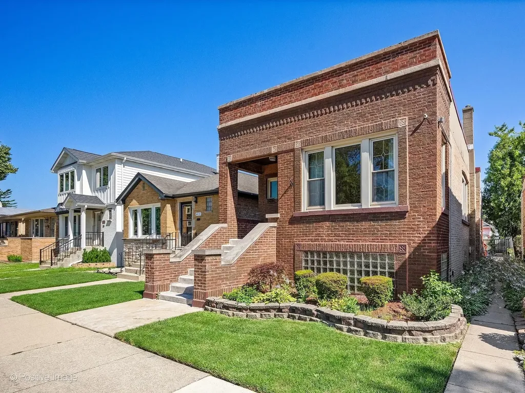 6427 27TH Place Berwyn IL 60402