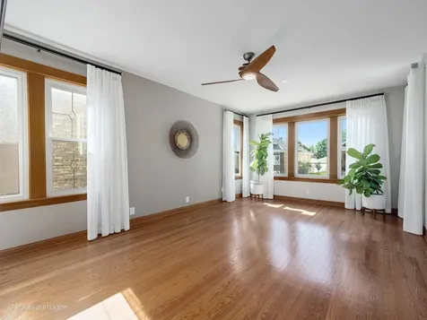 6427 27TH Place Berwyn IL 60402