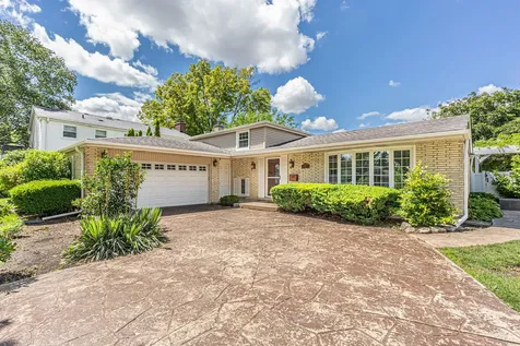 210 West Pickwick Road Arlington Heights IL 60005