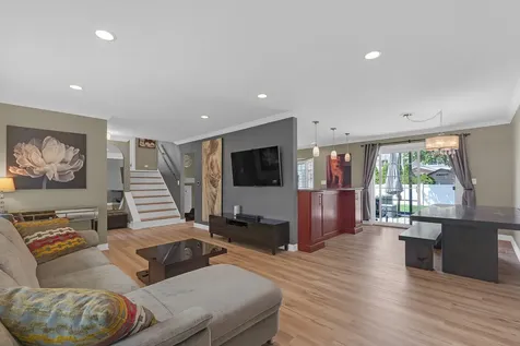 210 West Pickwick Road Arlington Heights IL 60005
