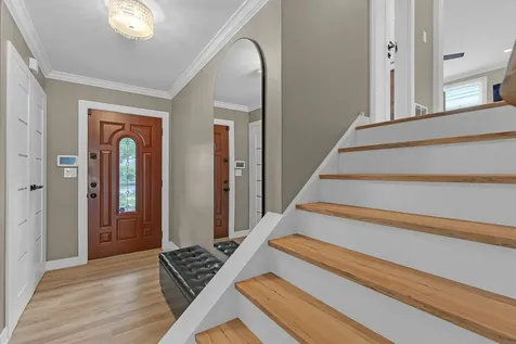 210 West Pickwick Road Arlington Heights IL 60005