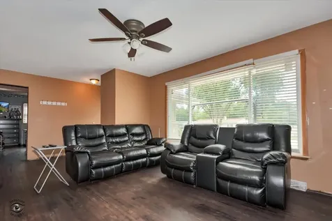 5115 158TH Street Oak Forest IL 60452