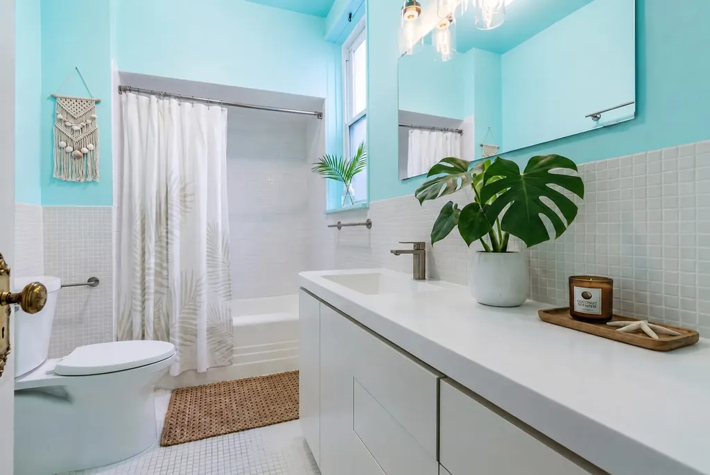 3739 North Wilton Avenue Chicago IL 60613