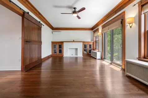 3739 North Wilton Avenue Chicago IL 60613