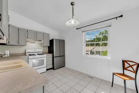 1110 Riverwood Drive Algonquin IL 60102