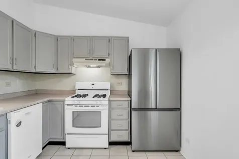 1110 Riverwood Drive Algonquin IL 60102