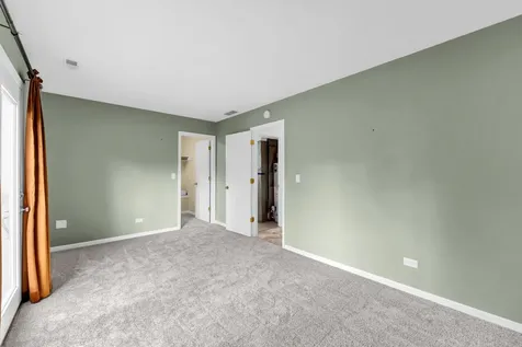 1110 Riverwood Drive Algonquin IL 60102