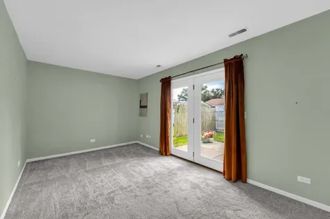 1110 Riverwood Drive Algonquin IL 60102