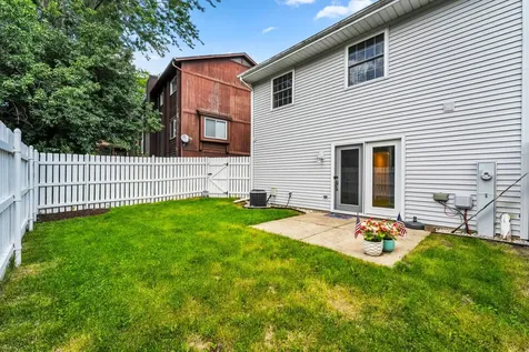 1110 Riverwood Drive Algonquin IL 60102