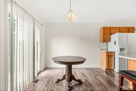 2233 Meadowview Lane Yorkville IL 60560