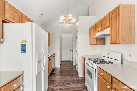 2233 Meadowview Lane Yorkville IL 60560