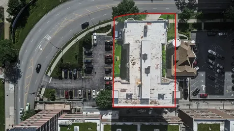 6334 North Sheridan Road Chicago IL 60660