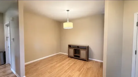 406 Pine Lake Circle Vernon Hills IL 60061