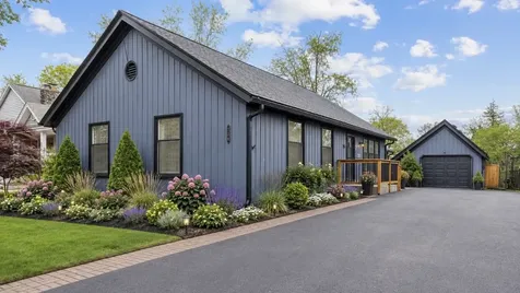 228 Raymond Avenue Barrington IL 60010