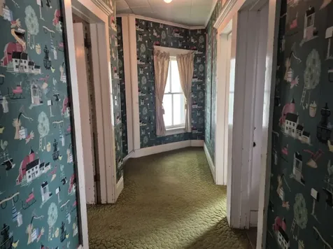 117 South Chestnut Street Kewanee IL 61443