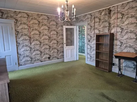 117 South Chestnut Street Kewanee IL 61443