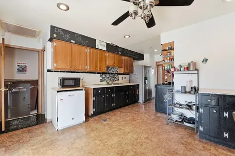 15342 Dobson Avenue South Holland IL 60473