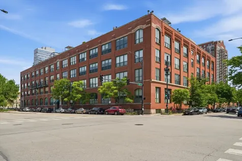 1727 South Indiana Avenue Chicago IL 60616