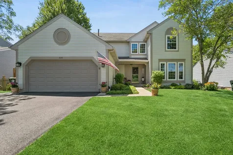 225 East Brittany Lane Hainesville IL 60030
