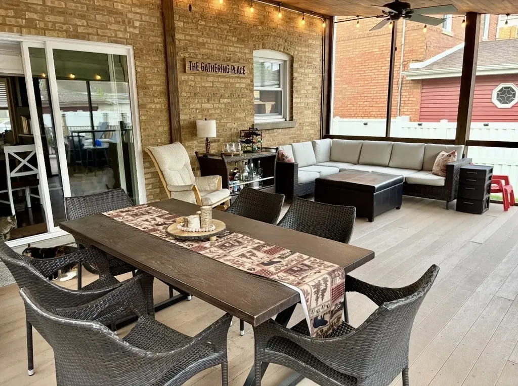 3855 West 109th Place Chicago IL 60655