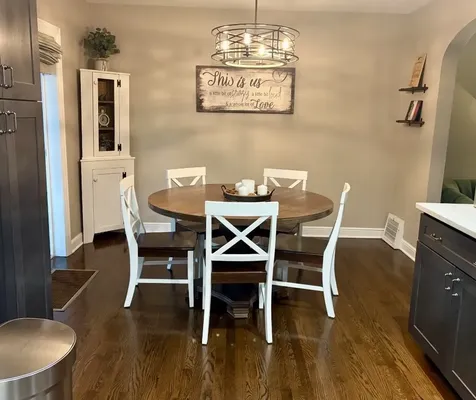 3855 West 109th Place Chicago IL 60655