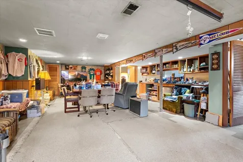 11043 Boeger Court Westchester IL 60154