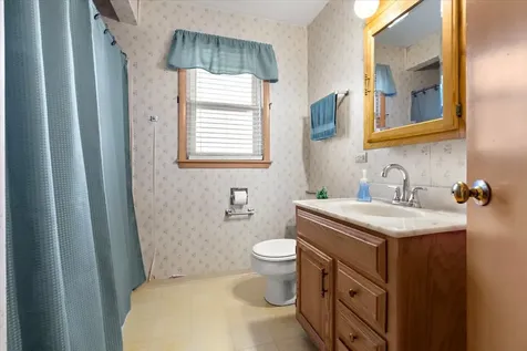 11043 Boeger Court Westchester IL 60154