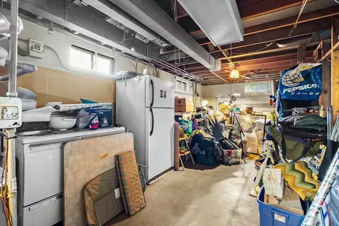 11043 Boeger Court Westchester IL 60154