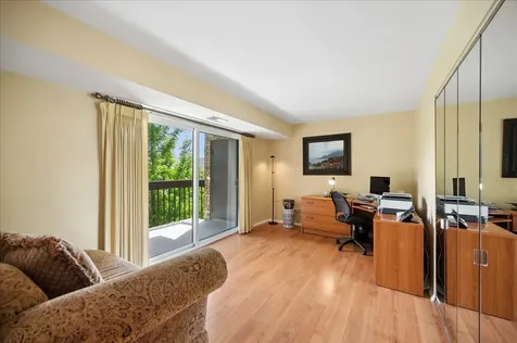 3741 Mission Hills Road Northbrook IL 60062