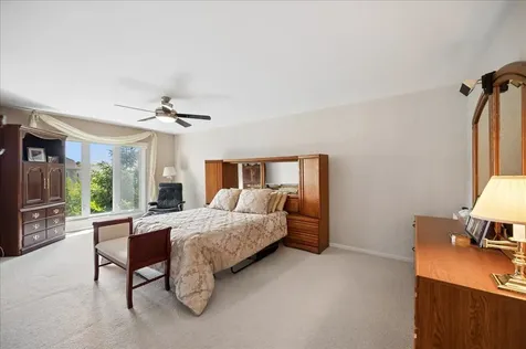 3741 Mission Hills Road Northbrook IL 60062