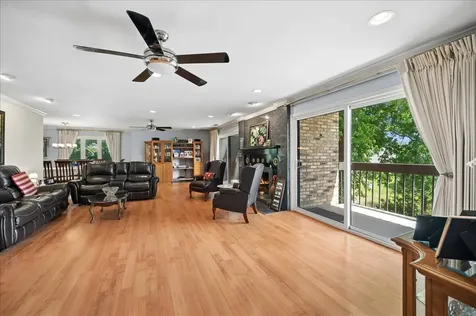 3741 Mission Hills Road Northbrook IL 60062