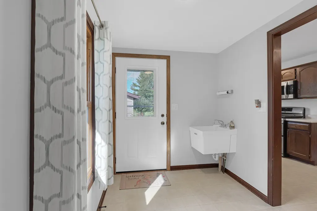 1526 Sycamore Lane Aurora IL 60504