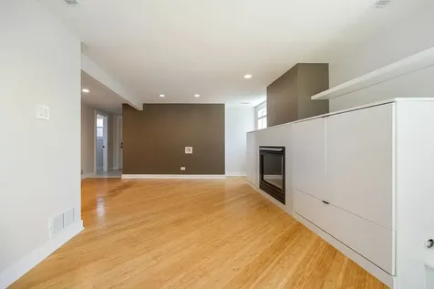 15023 Mission Avenue Oak Forest IL 60452