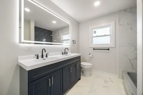 15023 Mission Avenue Oak Forest IL 60452