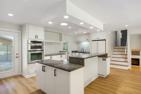 15023 Mission Avenue Oak Forest IL 60452