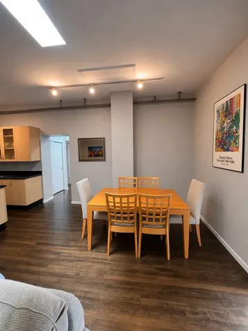 2013 West Division Street Chicago IL 60622