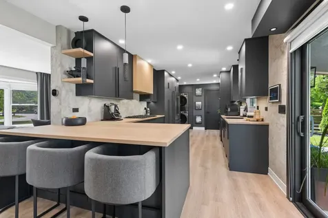 816 Adler Court Schaumburg IL 60194
